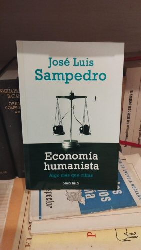 Portada do libro de Economía humanista
