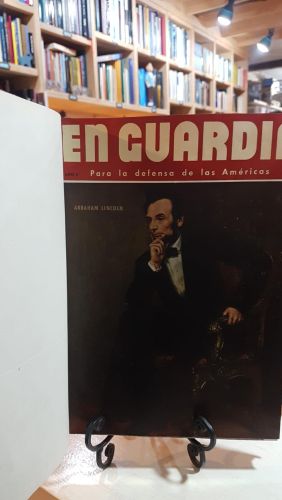 Portada do libro de REVISTA EN GUARDIA VICTORY