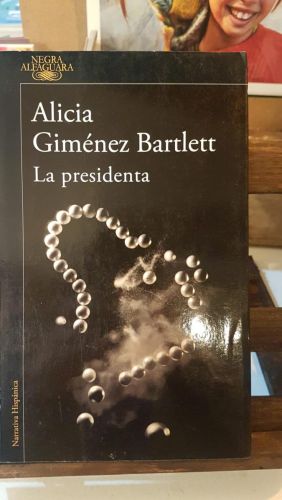Portada do libro de La presidenta