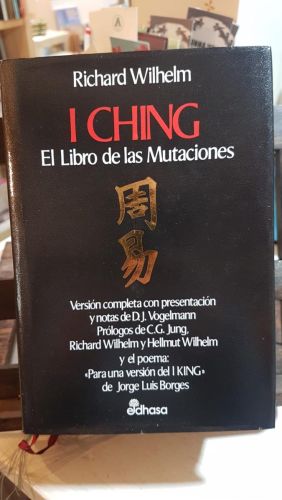 Portada do libro de I Ching el libro de las mutaciones