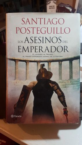 Portada do libro de Los asesinos del emperador