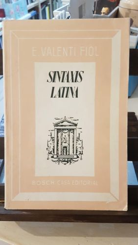 Portada del libro de Sintaxis latina