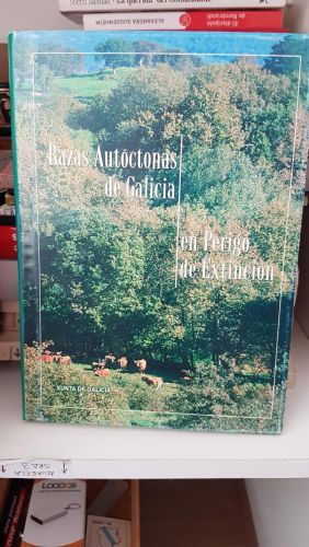 Portada do libro de Razas autóctonas de Galicia en peligro de extinción