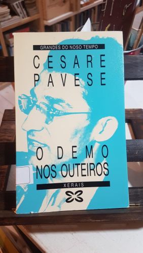 Portada do libro de O demo nos outeiros