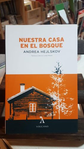 Portada do libro de NUESTRA CASA EN EL BOSQUE