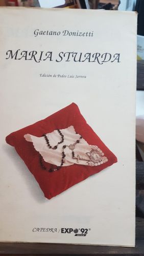 Portada do libro de María Estuarda