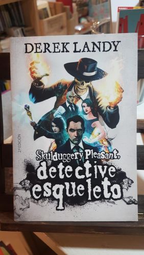 Portada do libro de Detective Esqueleto