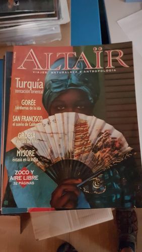 Portada do libro de Lote Revista Altaïr. 32 números
