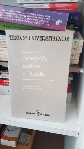 Portada do libro de Demografía histórica en España