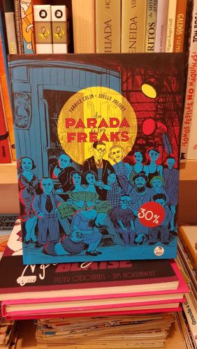 Portada do libro de La parada de los freaks