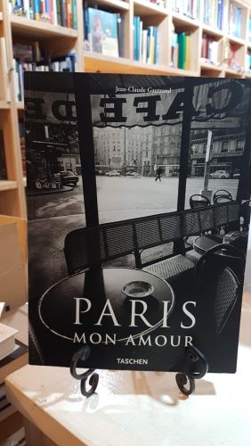 Portada do libro de Paris Mon Amour
