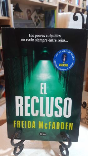 Portada do libro de El recluso