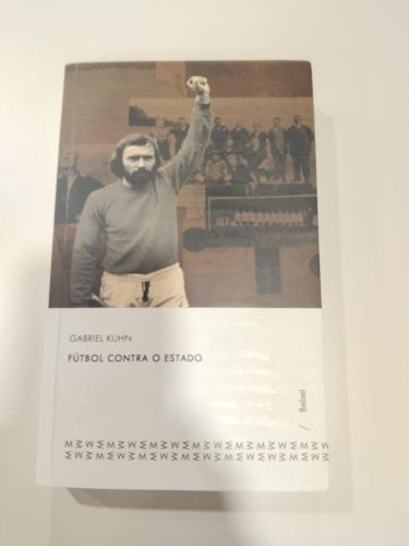 Portada do libro de Fútbol contra o estado