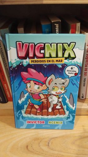 Portada do libro de Vicnix perdidos en el mar (Invictor y Acenix 1)