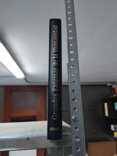 Portada do libro de Grandes Enigmas de la Humanidad