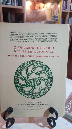 Portada do libro de O FENOMENO LITERARIO NOS PAISES LUSOFONOS 