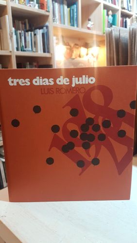Portada do libro de Tres días de Julio